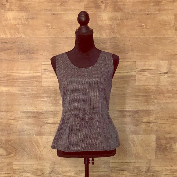 Banana Republic Tops - Sleeveless Banana Republic Blouse